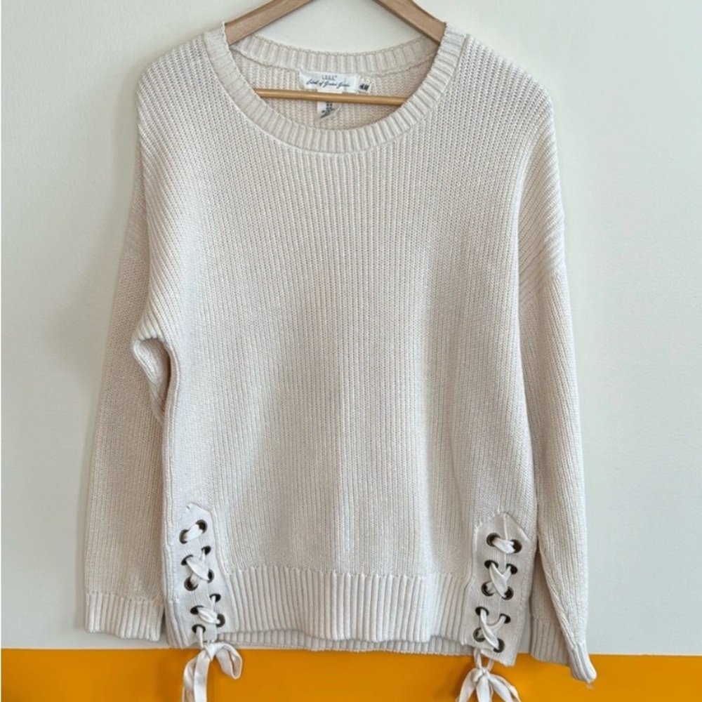H&M  The L.O.G.G. Sweater 100% Cotton